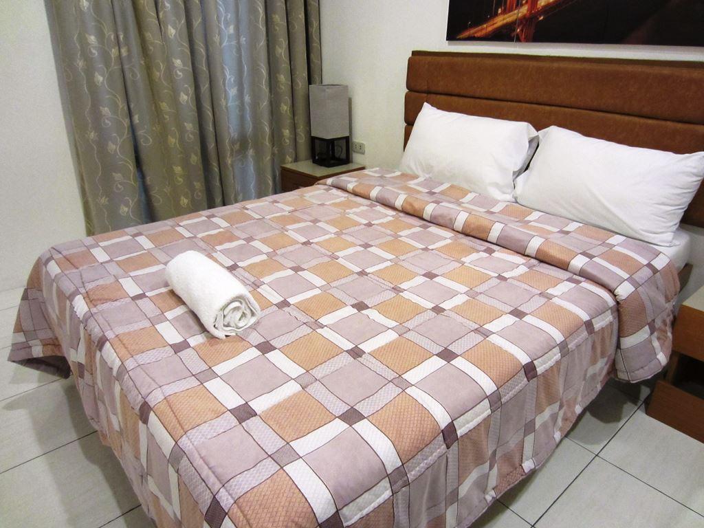 Rozen Suites Paradise General Santos City Buitenkant foto