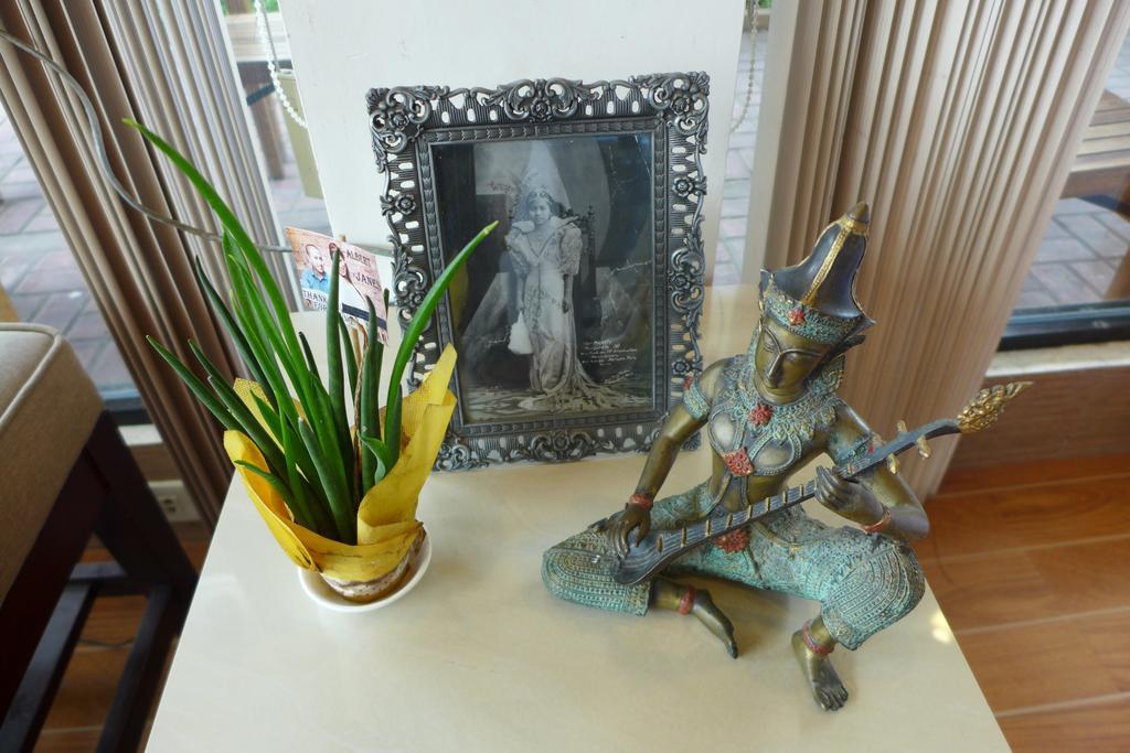 Rozen Suites Paradise General Santos City Buitenkant foto